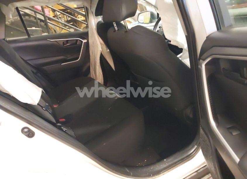 Photo 8 of 2019 Toyota Rav4 LE (VIN 2T3F1RFV2KC034150)