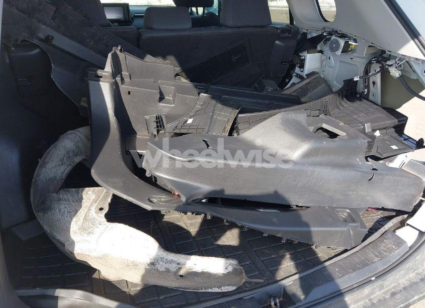 Photo 12 of 2020 Toyota Rav4 LE (VIN 2T3F1RFV2LC089909)