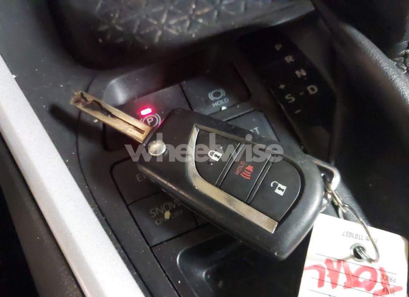 Photo 11 of 2020 Toyota Rav4 LE (VIN 2T3F1RFV2LW085535)