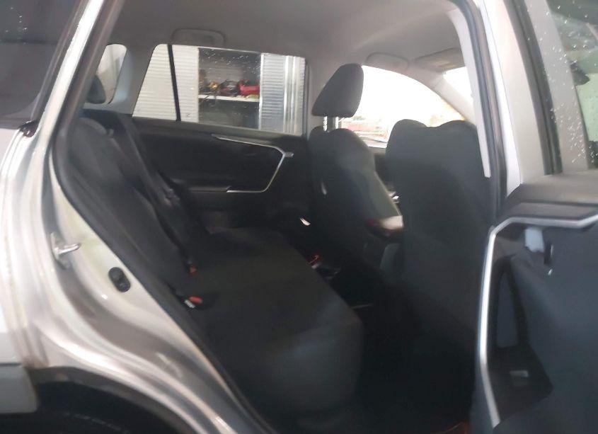 Photo 8 of 2021 Toyota Rav4 LE (VIN 2T3F1RFV2MC156297)