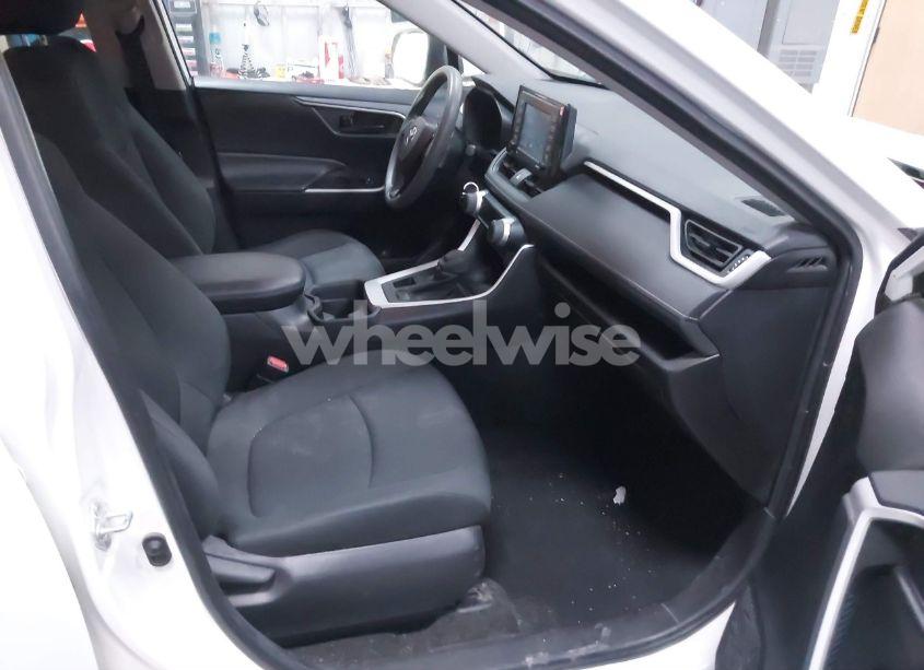 Photo 5 of 2021 Toyota Rav4 LE (VIN 2T3F1RFV2MC220144)