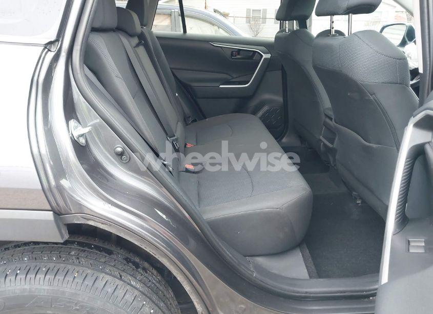 Photo 8 of 2021 Toyota Rav4 LE (VIN 2T3F1RFV2MC245870)