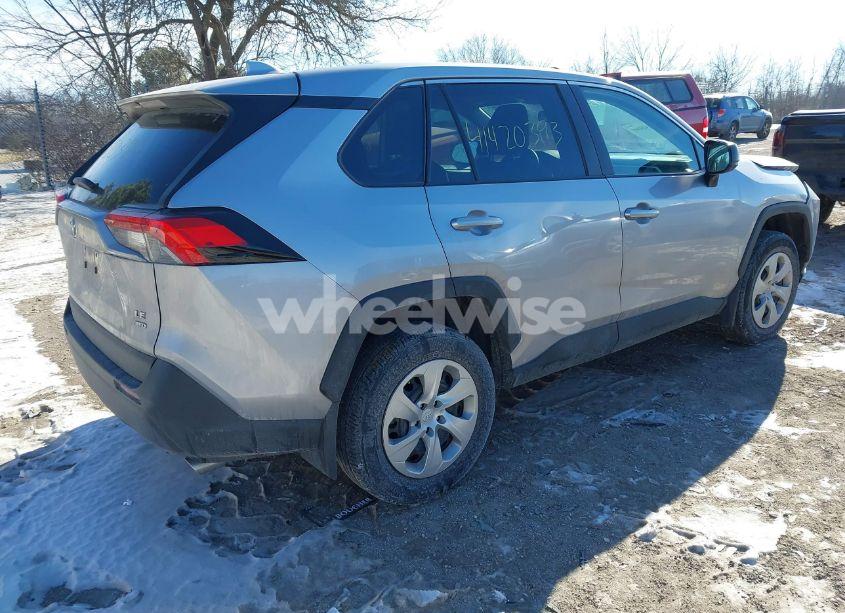 Photo 4 of 2022 Toyota Rav4 LE (VIN 2T3F1RFV2NC289143)