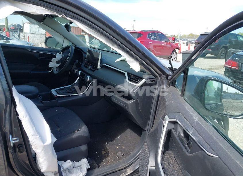 Photo 5 of 2024 Toyota Rav4 LE (VIN 2T3F1RFV2RW445122)