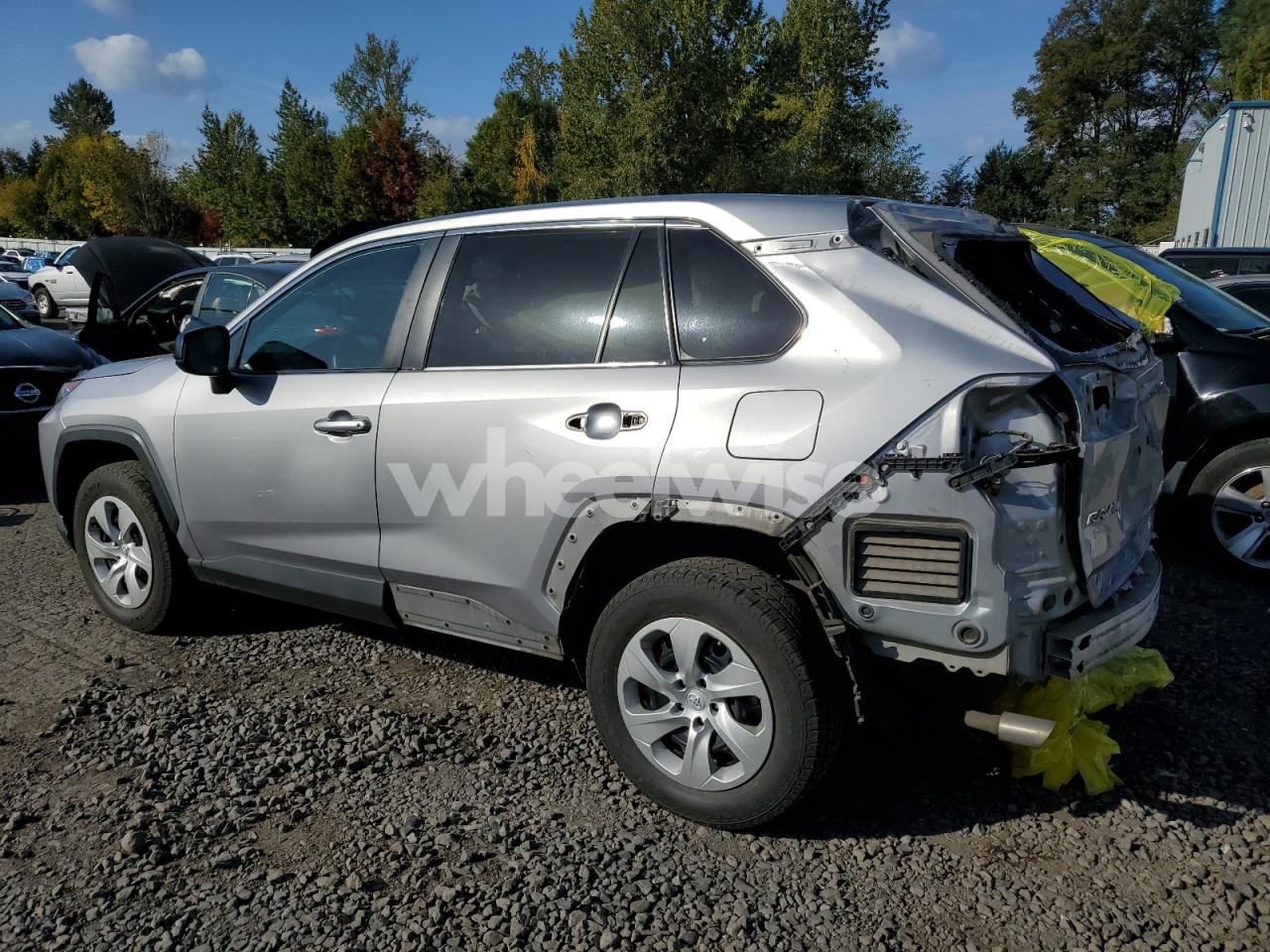 Photo 2 of 2019 TOYOTA RAV4 LE (VIN 2T3F1RFV3KC015008)