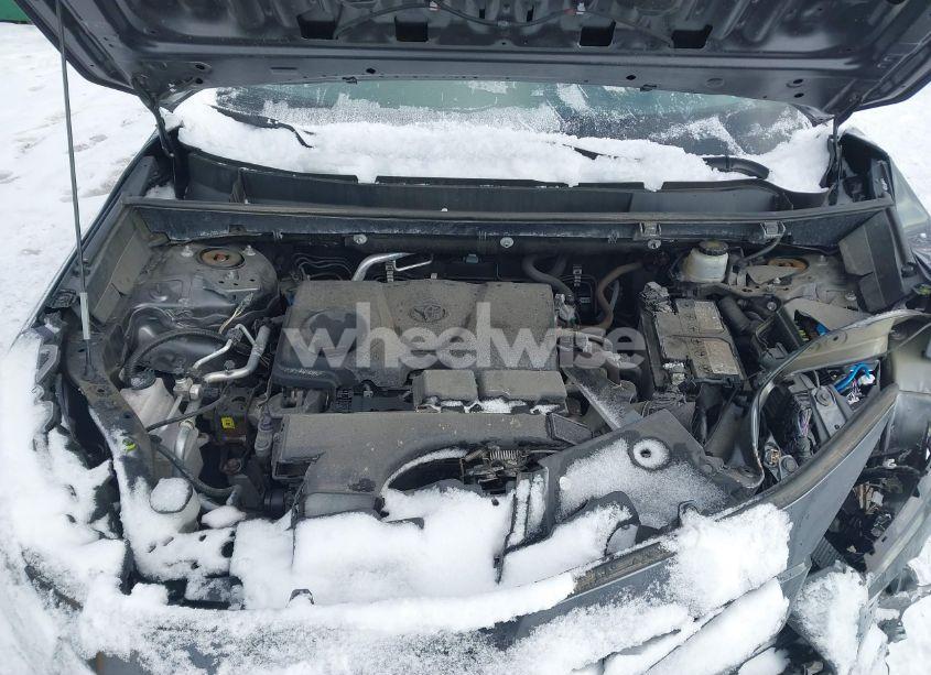 Photo 10 of 2019 Toyota Rav4 LE (VIN 2T3F1RFV3KC053905)