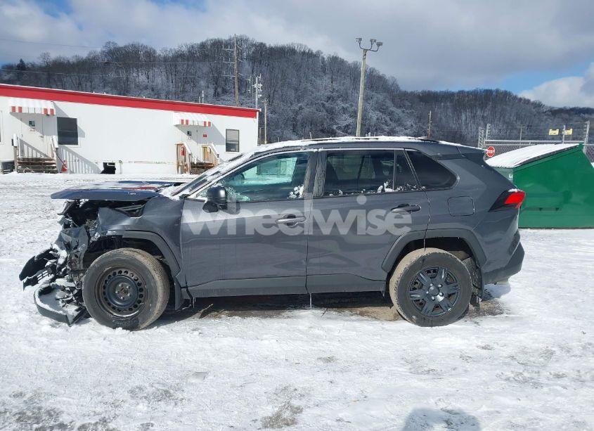 Photo 14 of 2019 Toyota Rav4 LE (VIN 2T3F1RFV3KC053905)
