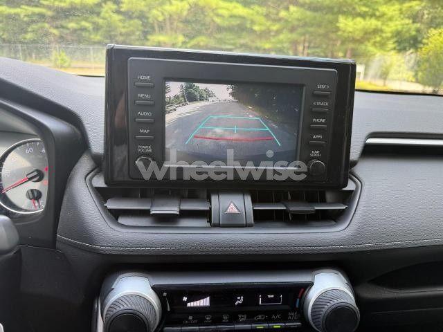 Photo 11 of 2019 TOYOTA RAV4 LE (VIN 2T3F1RFV3KW036293)