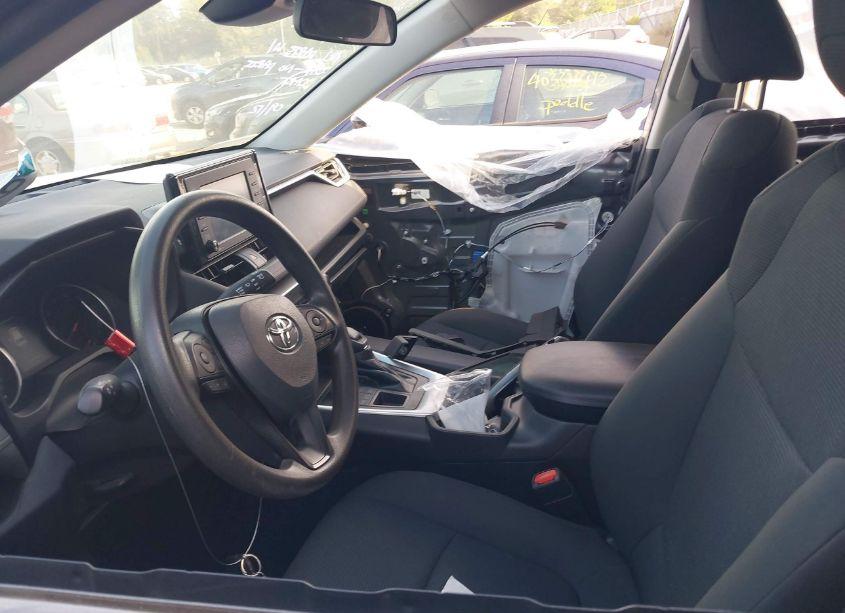 Photo 5 of 2020 Toyota Rav4 LE (VIN 2T3F1RFV3LC085383)