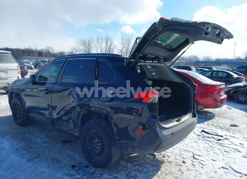 Photo 3 of 2020 Toyota Rav4 LE (VIN 2T3F1RFV3LC085433)