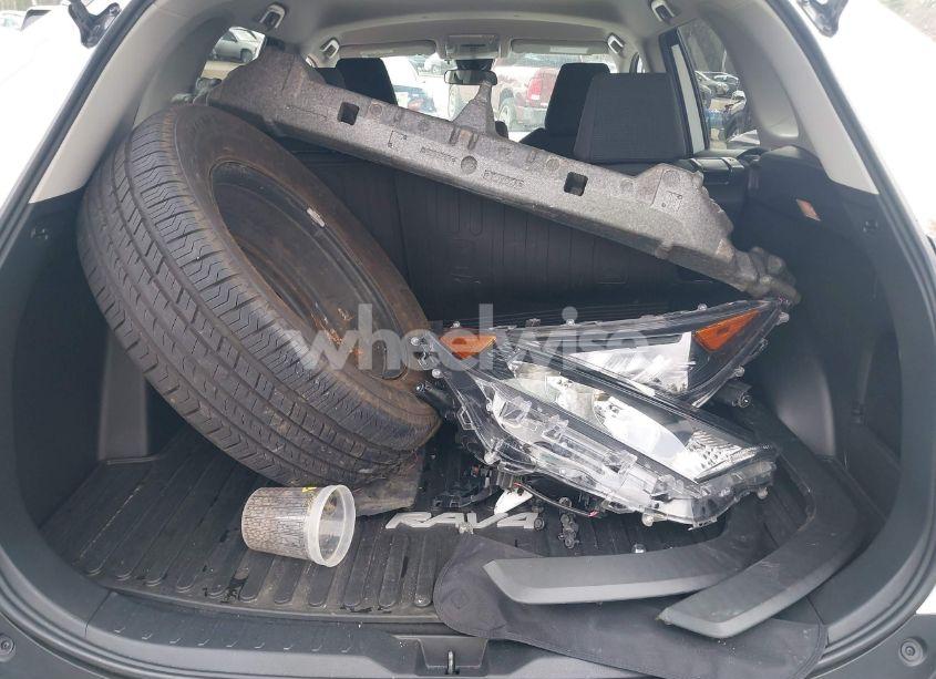 Photo 12 of 2020 Toyota Rav4 LE (VIN 2T3F1RFV3LC115255)