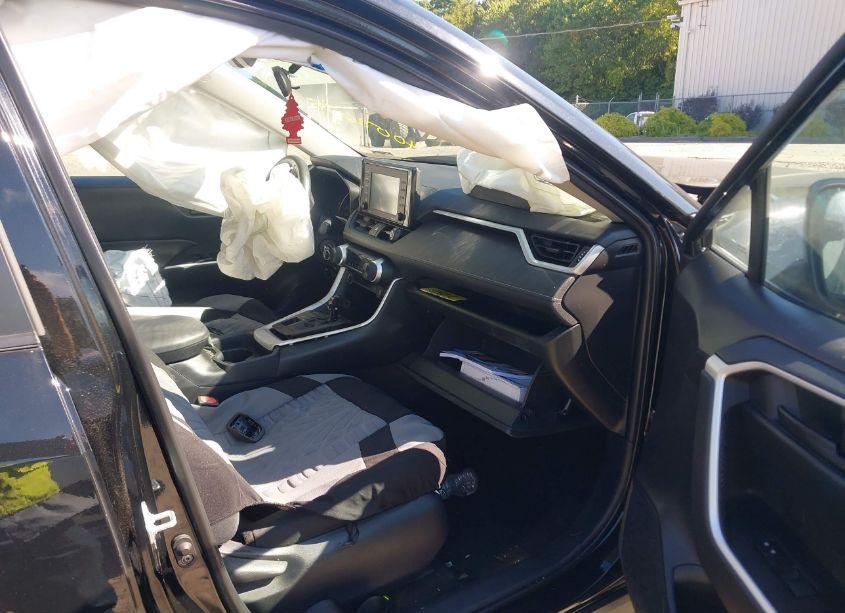 Photo 5 of 2021 Toyota Rav4 LE (VIN 2T3F1RFV3MC186747)