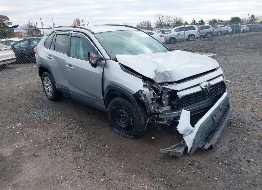 2021 Toyota Rav4 LE (VIN 2T3F1RFV3MC199143) main photo