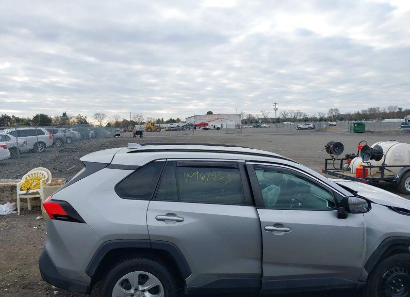 Photo 13 of 2021 Toyota Rav4 LE (VIN 2T3F1RFV3MC199143)