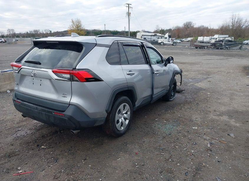 Photo 4 of 2021 Toyota Rav4 LE (VIN 2T3F1RFV3MC199143)