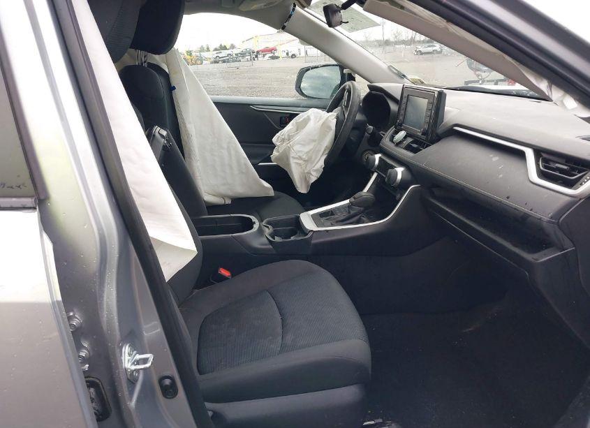 Photo 5 of 2021 Toyota Rav4 LE (VIN 2T3F1RFV3MC199143)