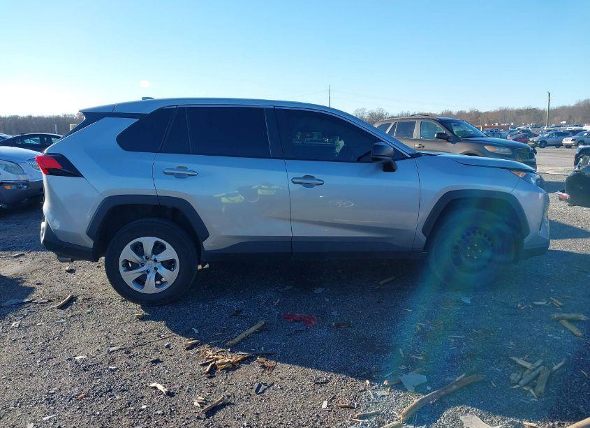 Photo 13 of 2022 Toyota Rav4 LE (VIN 2T3F1RFV3NW313710)