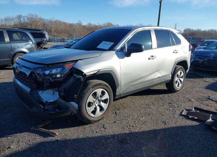 Photo 2 of 2022 Toyota Rav4 LE (VIN 2T3F1RFV3NW313710)
