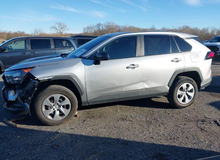 Photo 6 of 2022 Toyota Rav4 LE (VIN 2T3F1RFV3NW313710)