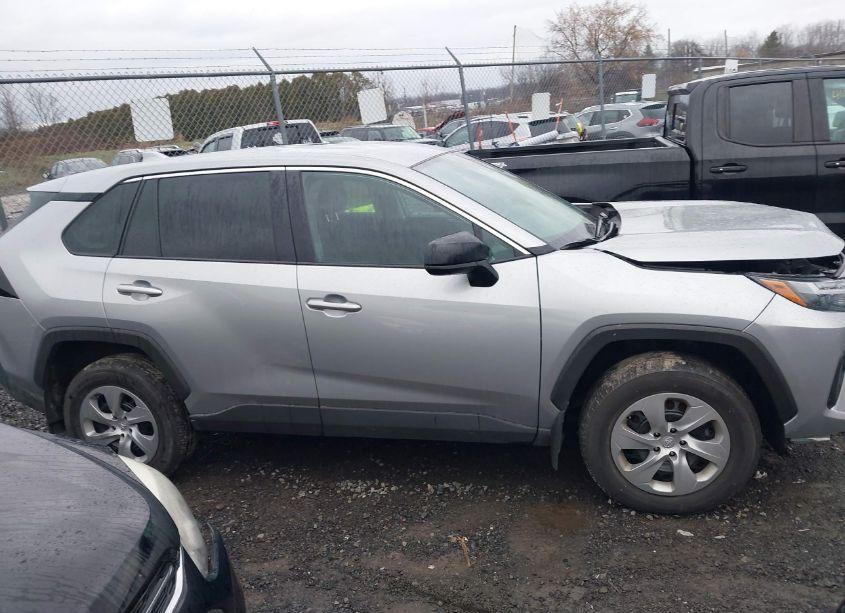 Photo 14 of 2023 Toyota Rav4 LE (VIN 2T3F1RFV3PW389110)