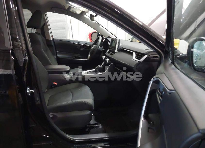 Photo 5 of 2024 Toyota Rav4 LE (VIN 2T3F1RFV3RW475326)