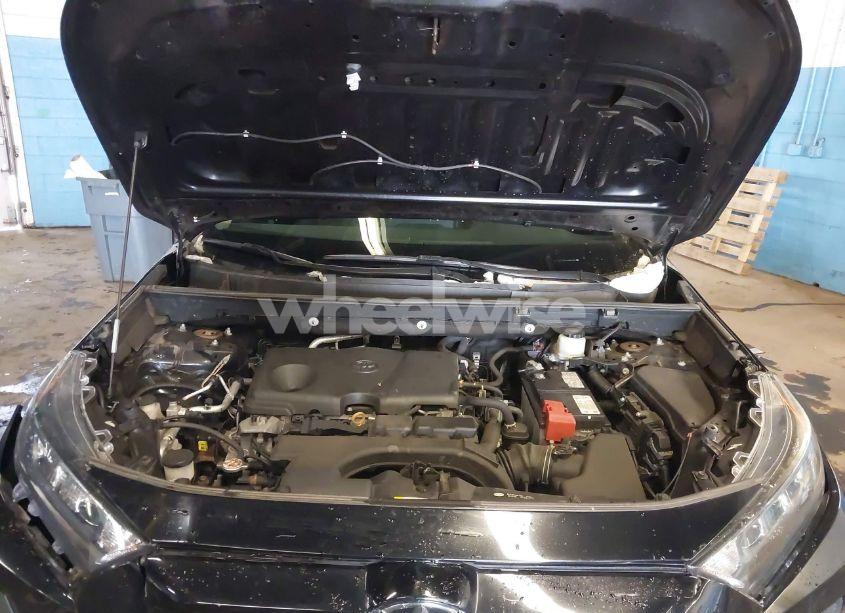 Photo 10 of 2019 Toyota Rav4 LE (VIN 2T3F1RFV4KC054321)