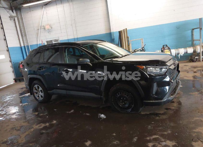 Photo 13 of 2019 Toyota Rav4 LE (VIN 2T3F1RFV4KC054321)