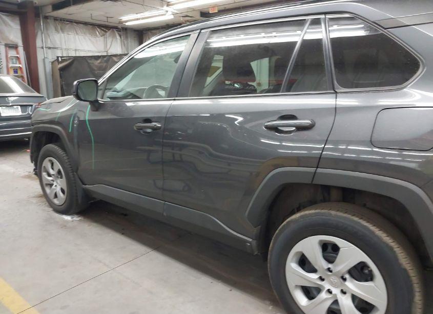 Photo 15 of 2019 Toyota Rav4 LE (VIN 2T3F1RFV4KW052924)