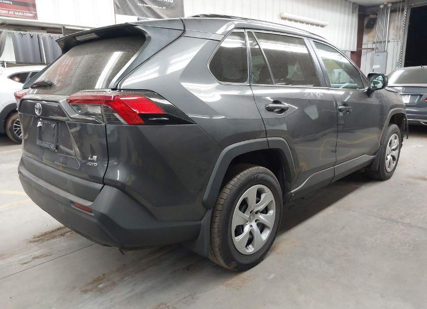 Photo 4 of 2019 Toyota Rav4 LE (VIN 2T3F1RFV4KW052924)
