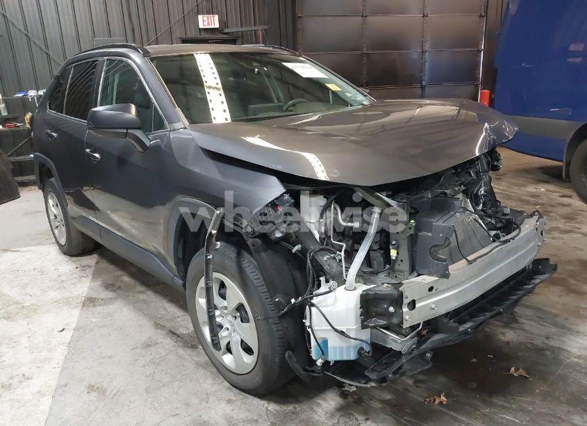 2019 Toyota Rav4 LE (VIN 2T3F1RFV4KW061414) main photo