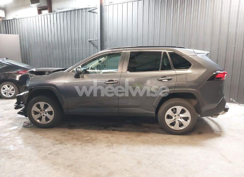 Photo 15 of 2019 Toyota Rav4 LE (VIN 2T3F1RFV4KW061414)