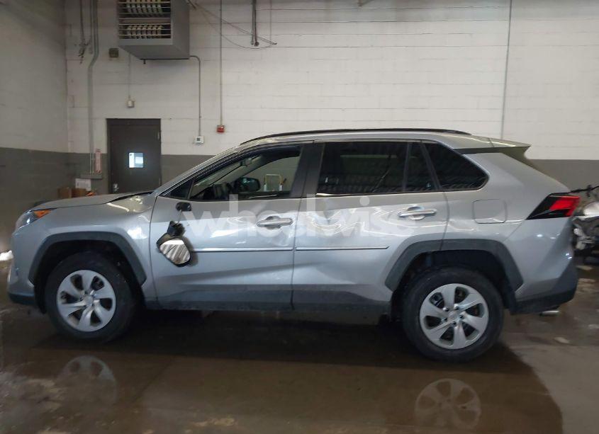 Photo 14 of 2019 Toyota Rav4 LE (VIN 2T3F1RFV4KW066158)