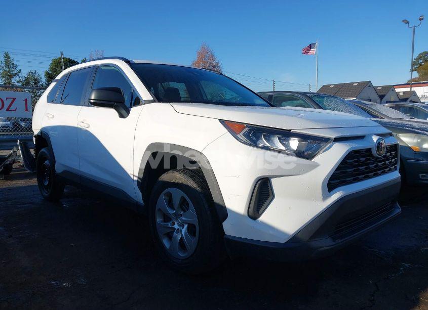 2020 Toyota Rav4 LE (VIN 2T3F1RFV4LW128546) main photo
