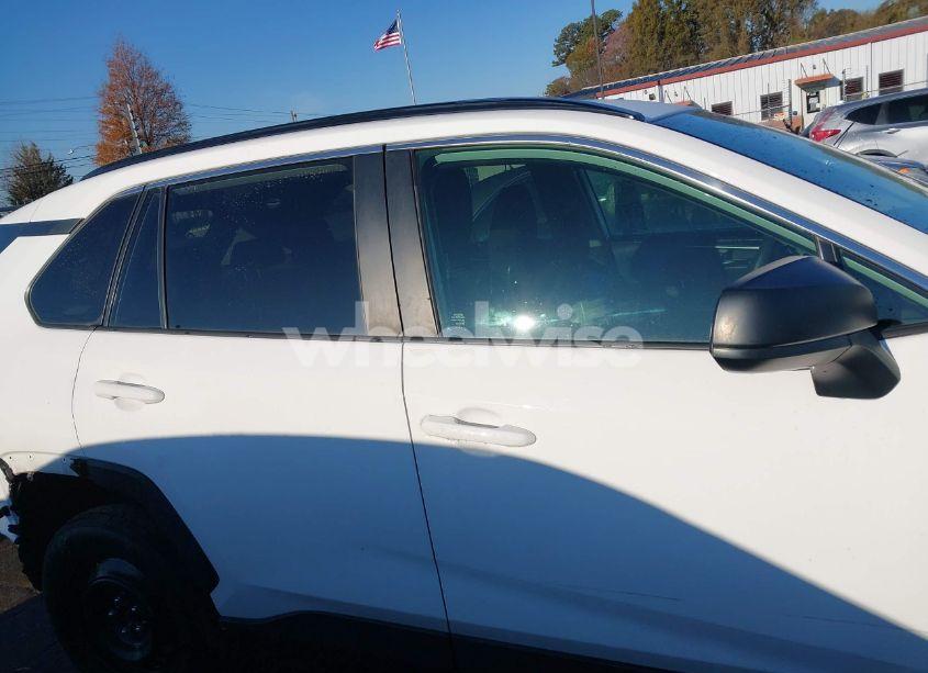 Photo 14 of 2020 Toyota Rav4 LE (VIN 2T3F1RFV4LW128546)
