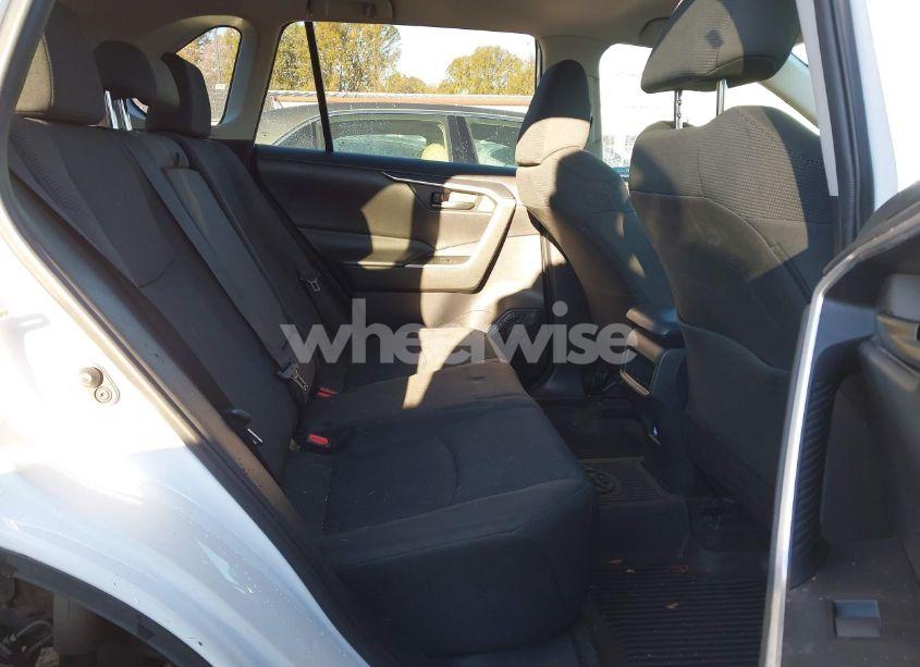 Photo 8 of 2020 Toyota Rav4 LE (VIN 2T3F1RFV4LW128546)