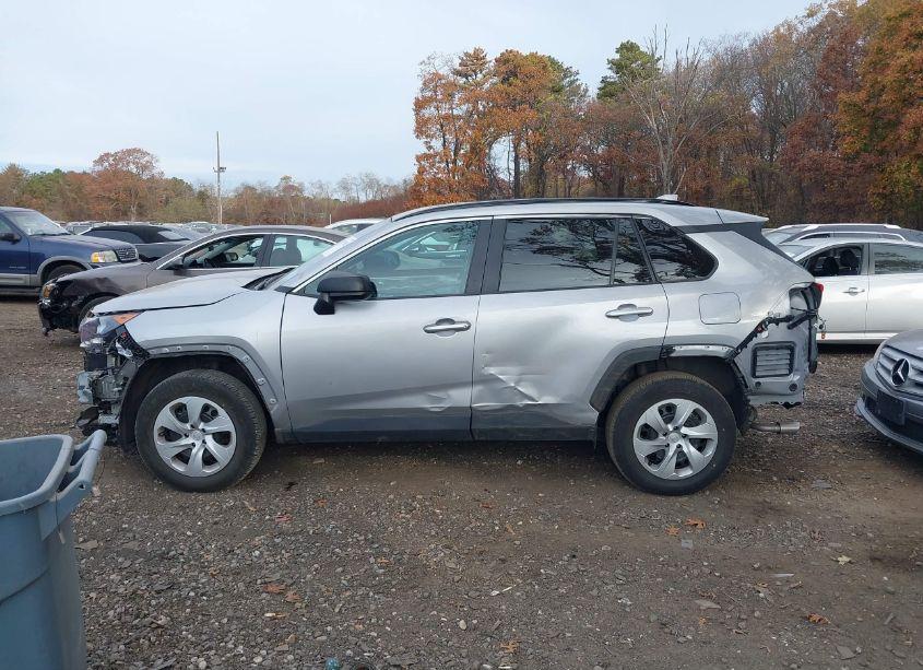 Photo 14 of 2020 Toyota Rav4 LE (VIN 2T3F1RFV4LW131897)