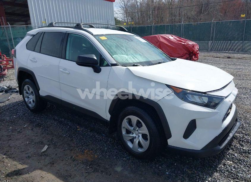 2021 Toyota Rav4 LE (VIN 2T3F1RFV4MC216967) main photo