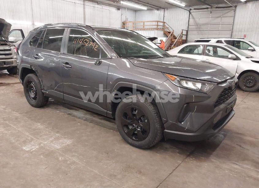 2021 Toyota Rav4 LE (VIN 2T3F1RFV4MW185783) main photo