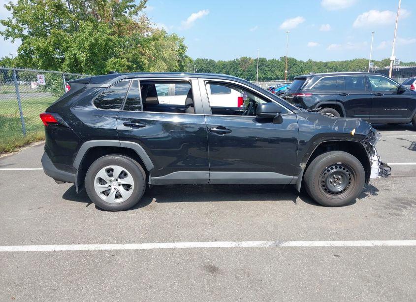 Photo 13 of 2022 Toyota Rav4 LE (VIN 2T3F1RFV4NC260033)