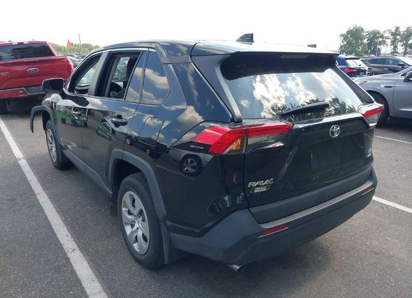Photo 3 of 2022 Toyota Rav4 LE (VIN 2T3F1RFV4NC260033)