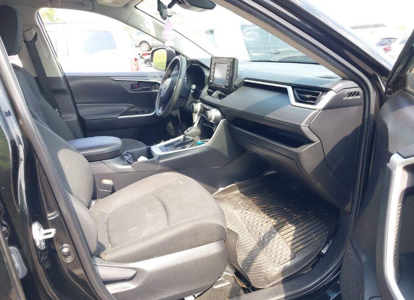 Photo 5 of 2022 Toyota Rav4 LE (VIN 2T3F1RFV4NC260033)