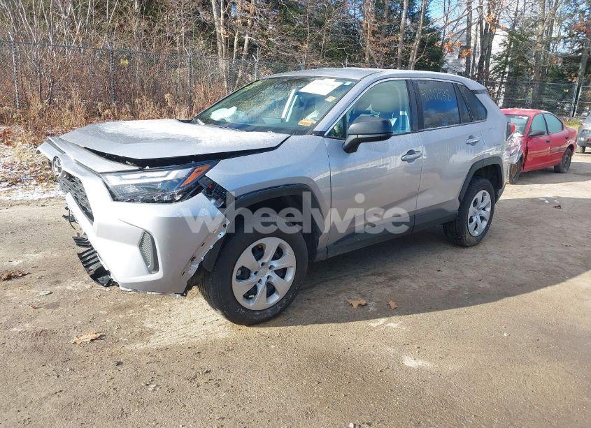 Photo 2 of 2024 Toyota Rav4 LE (VIN 2T3F1RFV4RC394837)