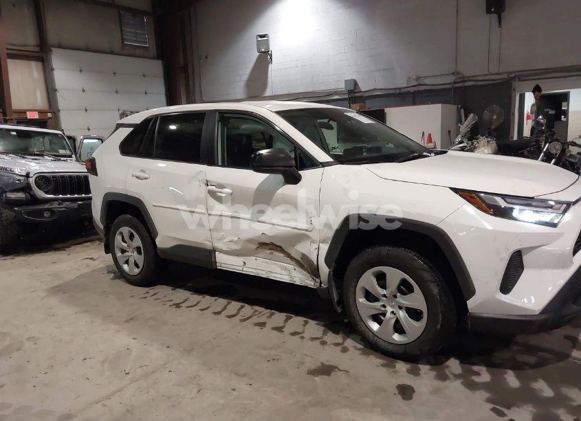 Photo 6 of 2024 Toyota Rav4 LE (VIN 2T3F1RFV4RC397446)