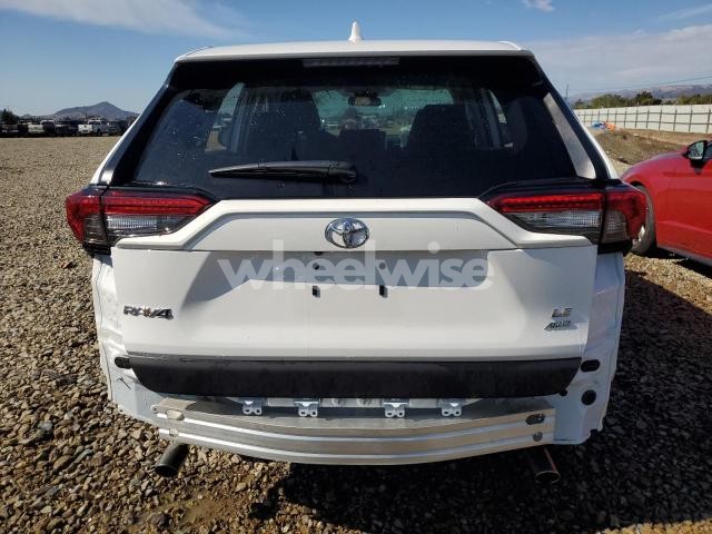 Photo 4 of 2025 TOYOTA RAV4 LE (VIN 2T3F1RFV4SW506136)