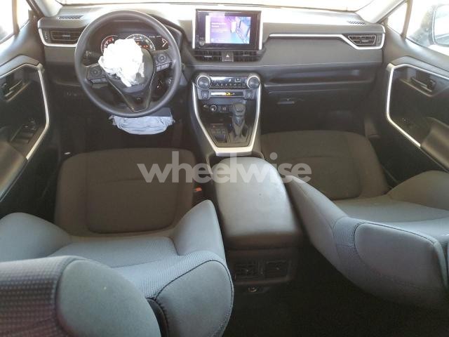 Photo 5 of 2025 TOYOTA RAV4 LE (VIN 2T3F1RFV4SW527729)