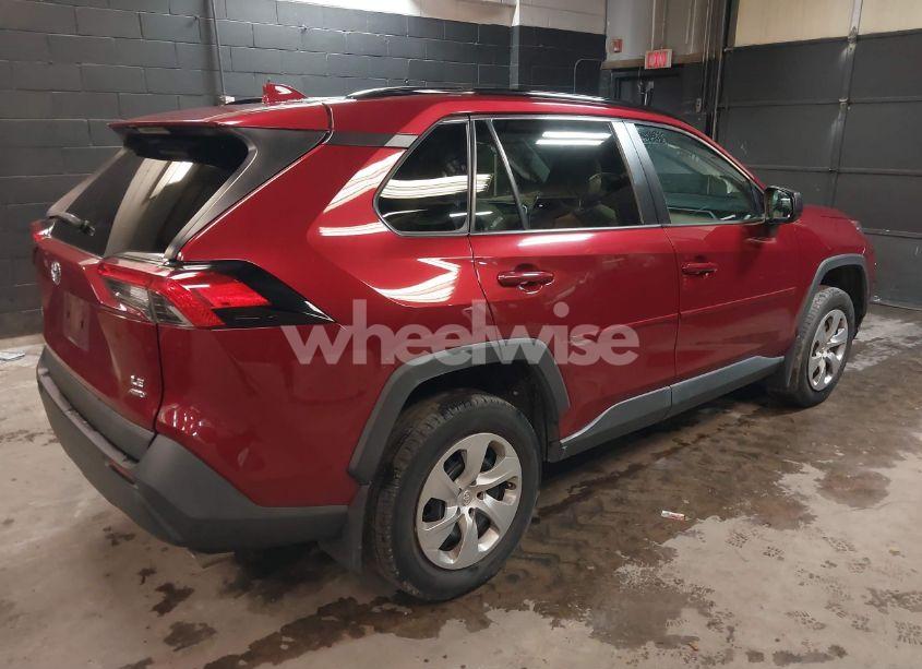 Photo 4 of 2019 Toyota Rav4 LE (VIN 2T3F1RFV5KC038175)