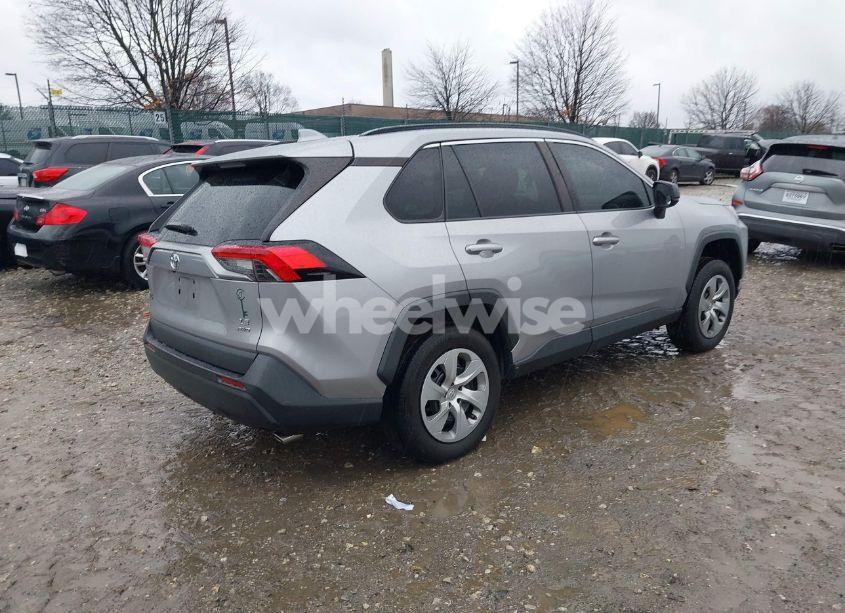 Photo 4 of 2020 Toyota Rav4 LE (VIN 2T3F1RFV5LC069301)