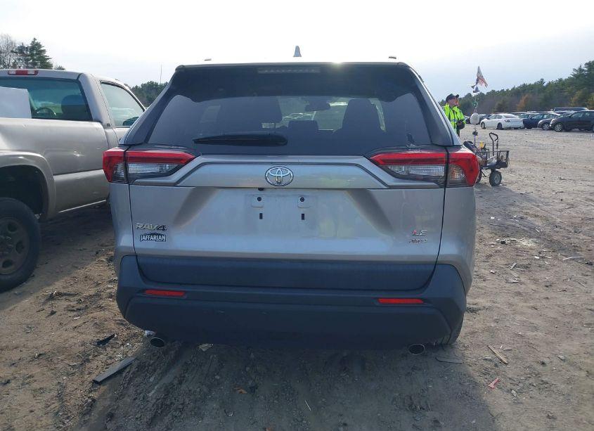 Photo 16 of 2020 Toyota Rav4 LE (VIN 2T3F1RFV5LC106136)