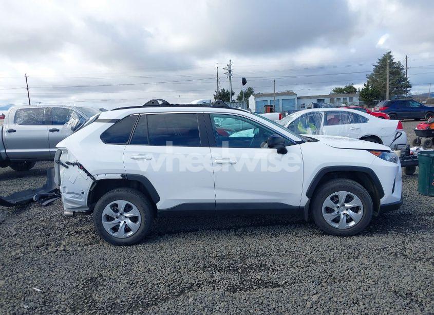 Photo 14 of 2020 Toyota Rav4 LE (VIN 2T3F1RFV5LC119890)