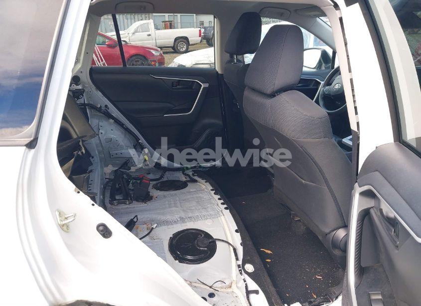 Photo 8 of 2020 Toyota Rav4 LE (VIN 2T3F1RFV5LC119890)